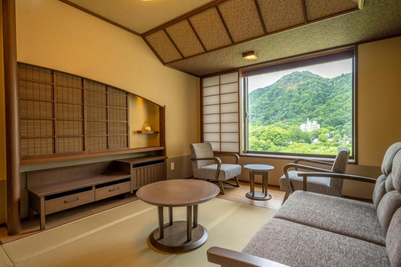 Jozankei Onsen Yurakusoan Hotel Sapporo Exterior photo