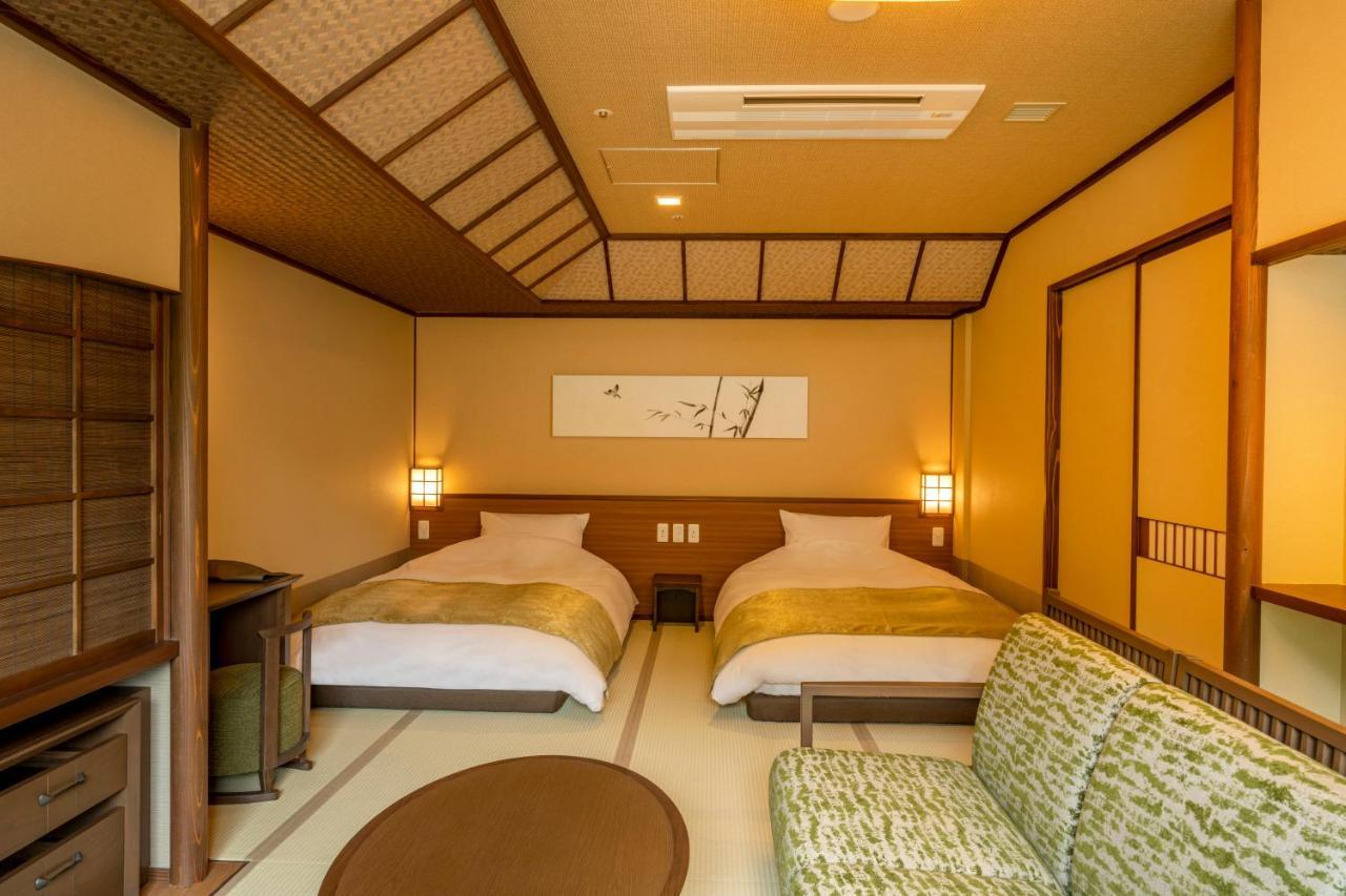 Jozankei Onsen Yurakusoan Hotel Sapporo Exterior photo