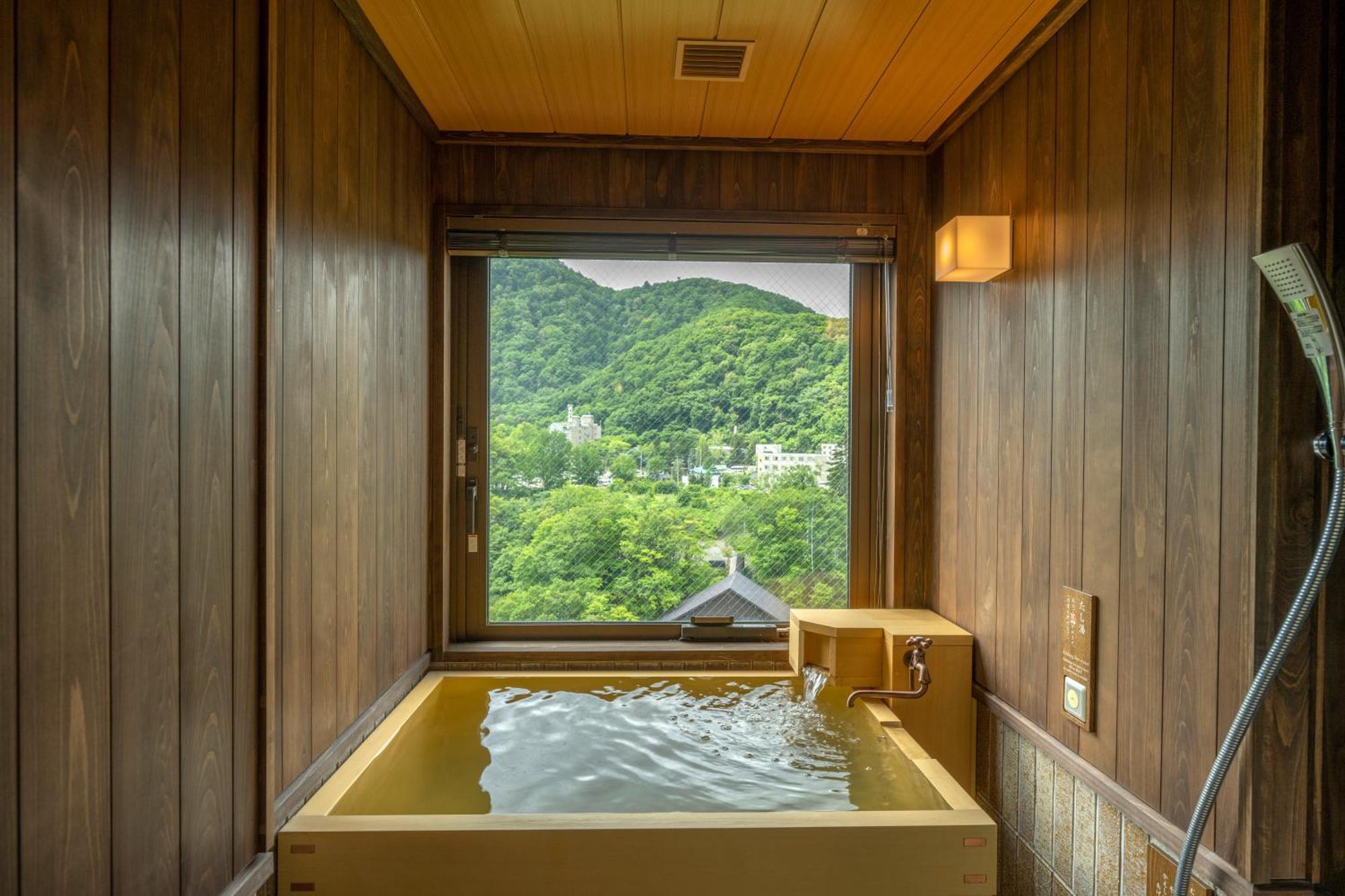 Jozankei Onsen Yurakusoan Hotel Sapporo Exterior photo